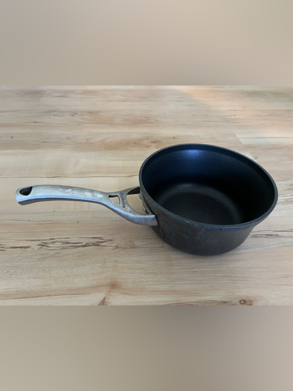 Calphalon Black Nonstick Saucepan with Silver Handle, 1.5qt